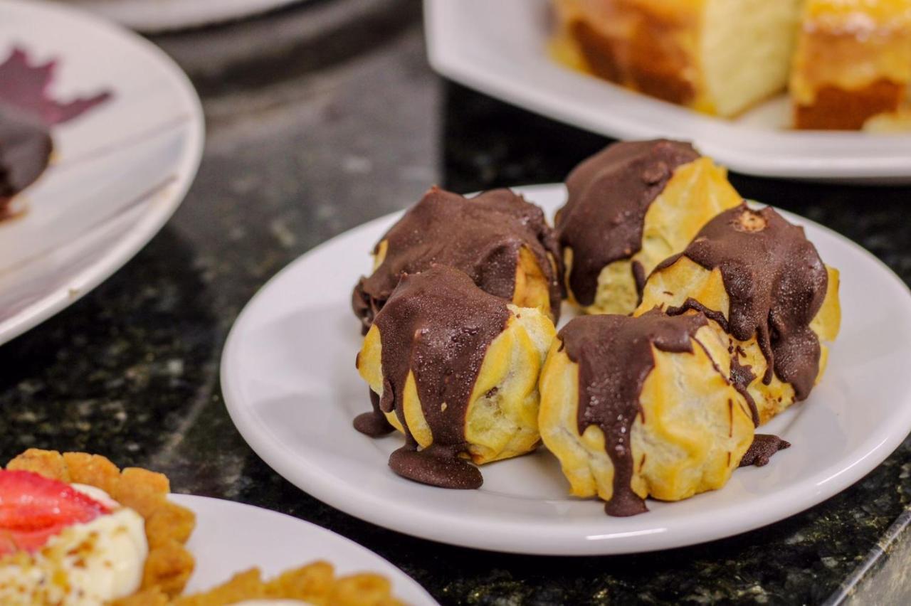 グラマド Cantinho Da Serra Bed & Breakfast エクステリア 写真